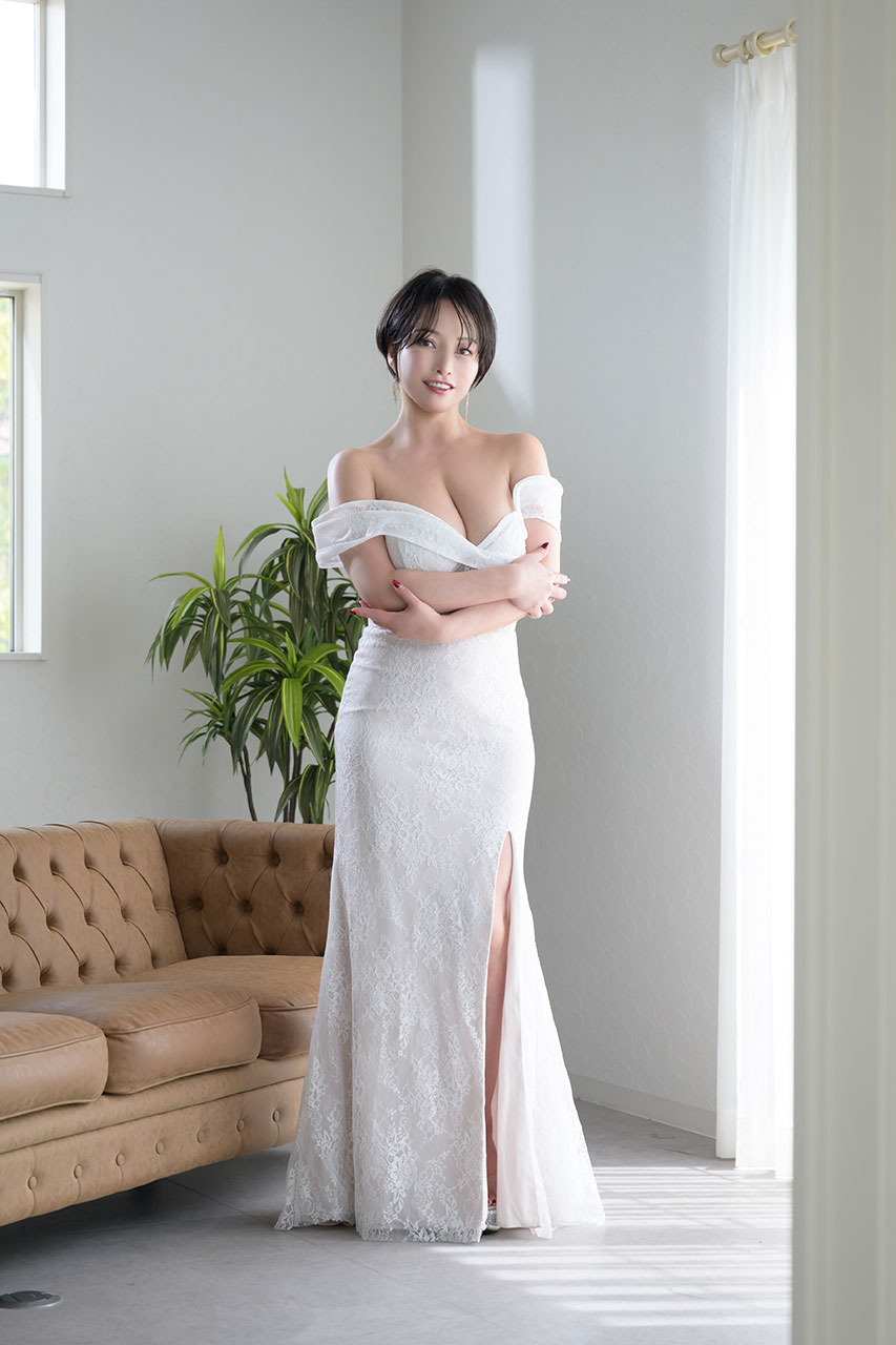 凪沢ひかるのプロフィール一般写真