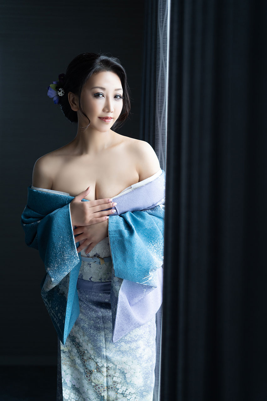西崎碧のプロフィール一般写真