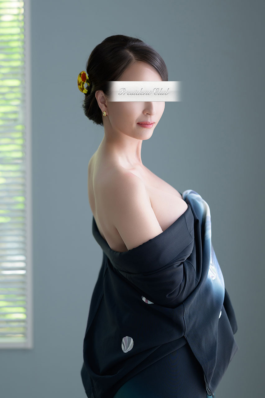 富永玲のプロフィール一般写真